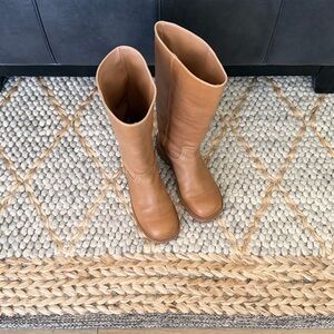 Steve Madden Brown Leather Boots. Cute with leggings or jeans.